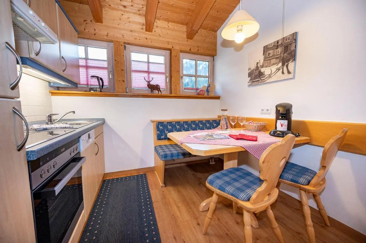 Gemuetliche Ferienwohnung Bergwiese, 2-Raum, Separates Schlafzimmer, Schoenen Balkon Oder Terrasse, Komfort Ausstattung, Ruhige Suedlage, Kostenfrei Wlan Und Schoene Helle Sauna, Broetchenservice, Parkplatz, Hunde Auf Anfrage, E-Tankstelle, Sonnenlag Balderschwang Γερμανία